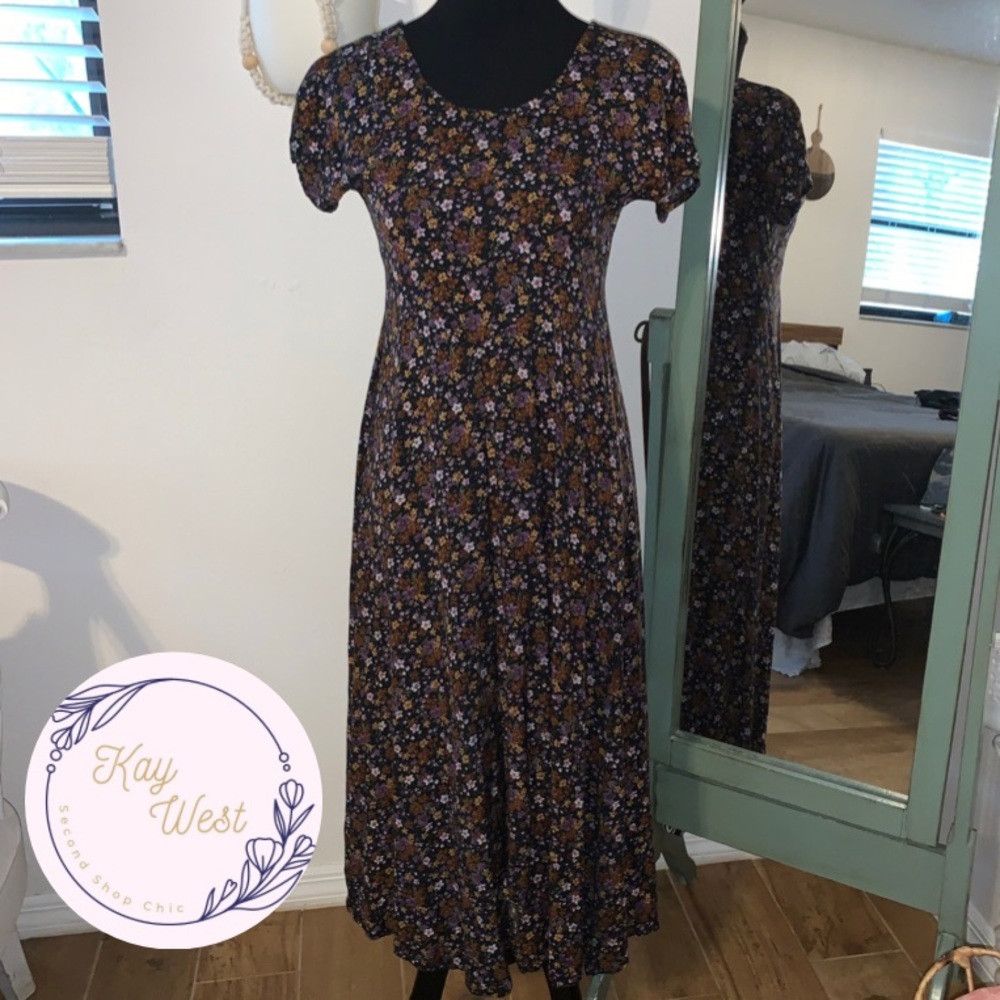 All That Jazz Black Multi Floral Vintage Short Sleeve Casual Maxi Dress